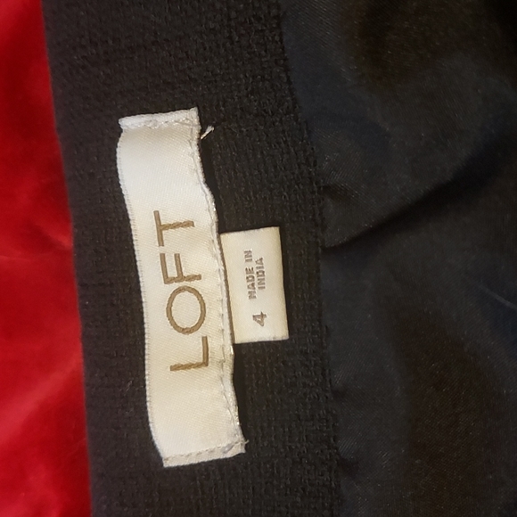 LOFT Black Short Skirt Lace Embroidered Hem Lined Cotton Blend Linen - Picture 3 of 4